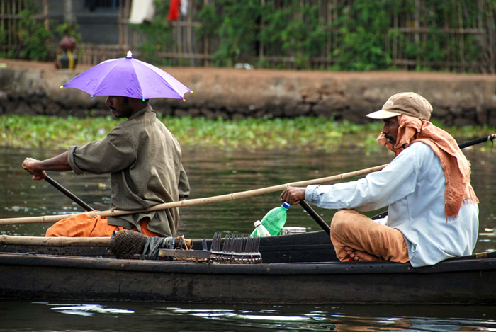 Two men on business, Alleppey