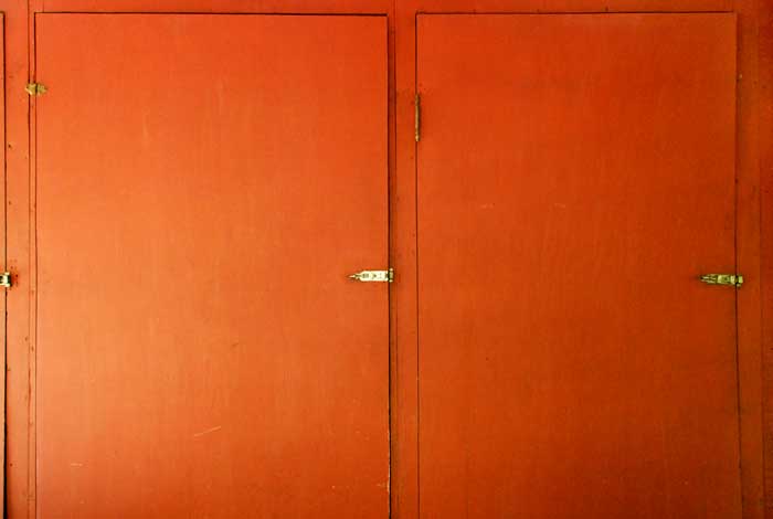 Red doors, Saugerties