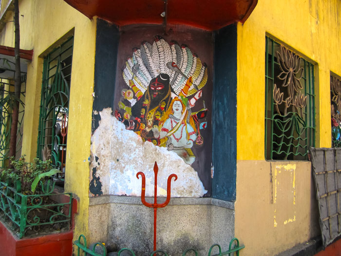 Sidewalk shrine Kali