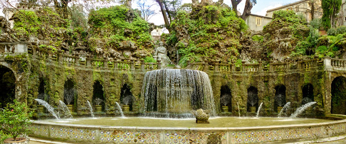The Oval Fountain