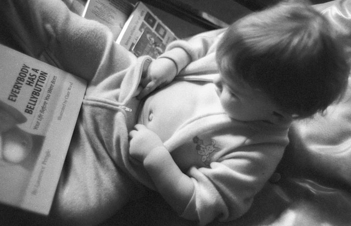 Cozy inside: bellybutton discovery