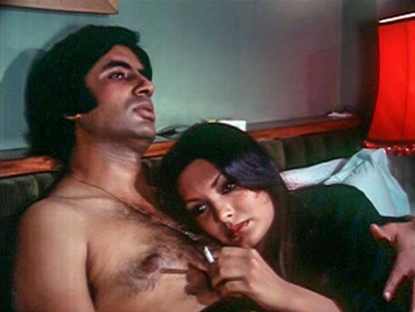 Amitabh and Parveen Babi in Deewar
