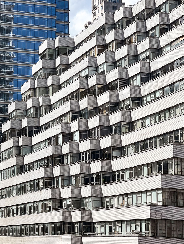 The Decoration and Design Building