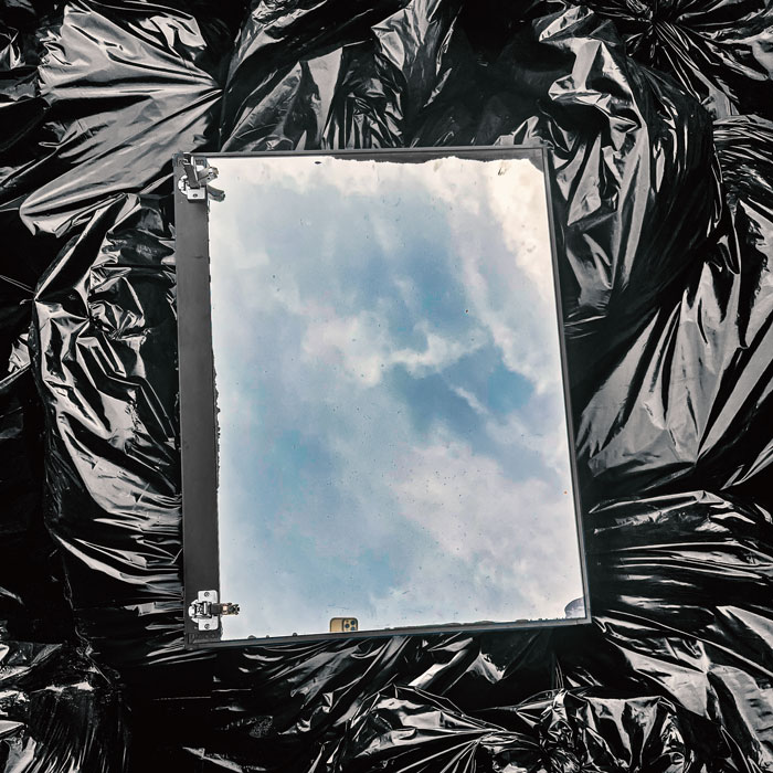 mirror on trash